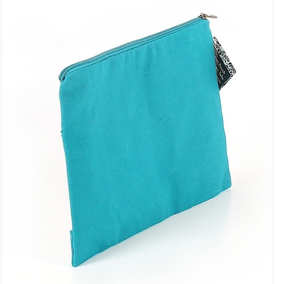 NWOT "LET'S MAKEUP" Turquoise Makeup Bag - Picture 2 of 2